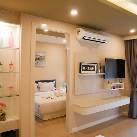 Seven Seas Pattaya Poolside Room ห้องติดสระ Jomtien Beach Exterior photo