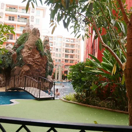 Seven Seas Pattaya Poolside Room ห้องติดสระ Jomtien Beach Exterior photo