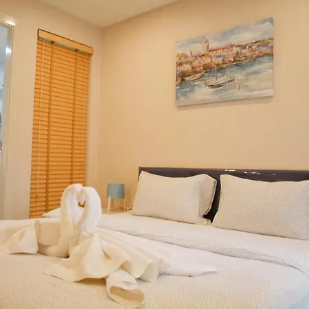 Seven Seas Pattaya Poolside Room ห้องติดสระ Jomtien Beach Exterior photo