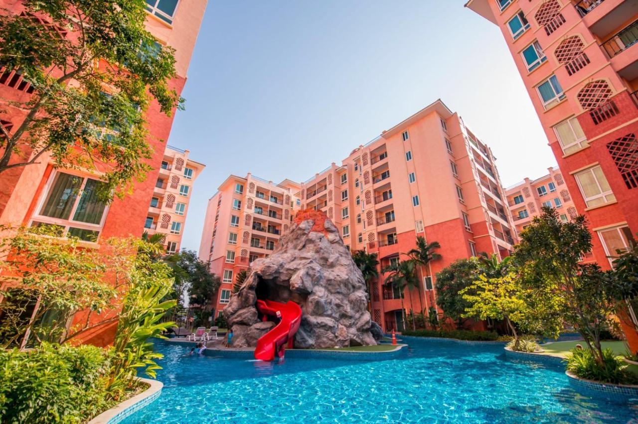 Apartment Seven Seas Pattaya Poolside ห้องติดสระ