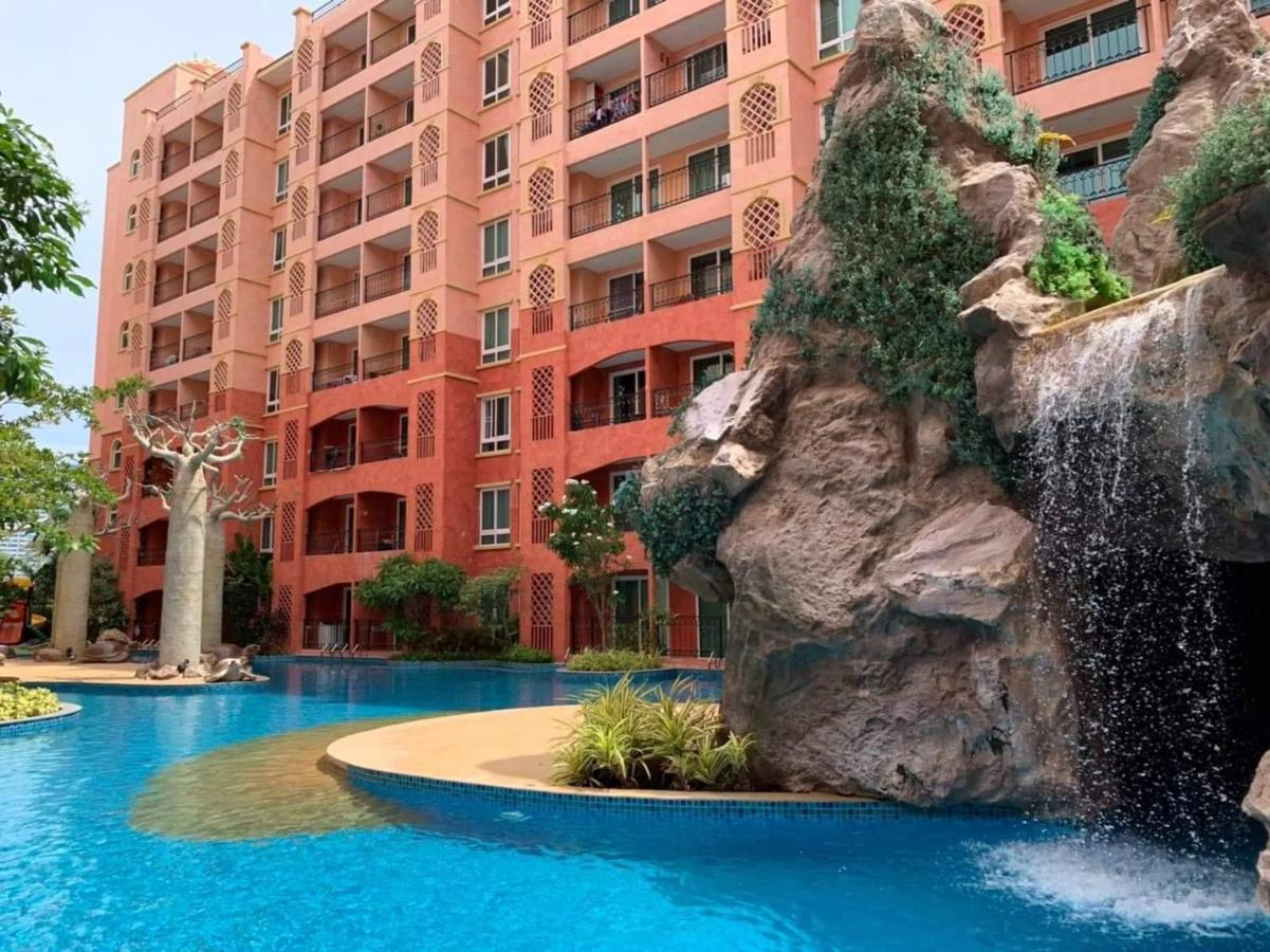 Apartment Seven Seas Pattaya Poolside ห้องติดสระ Jomtien Beach