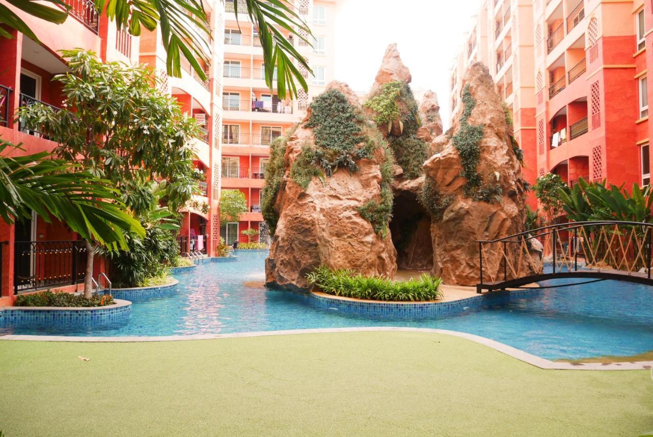 Seven Seas Pattaya Poolside ห้องติดสระ Apartment *