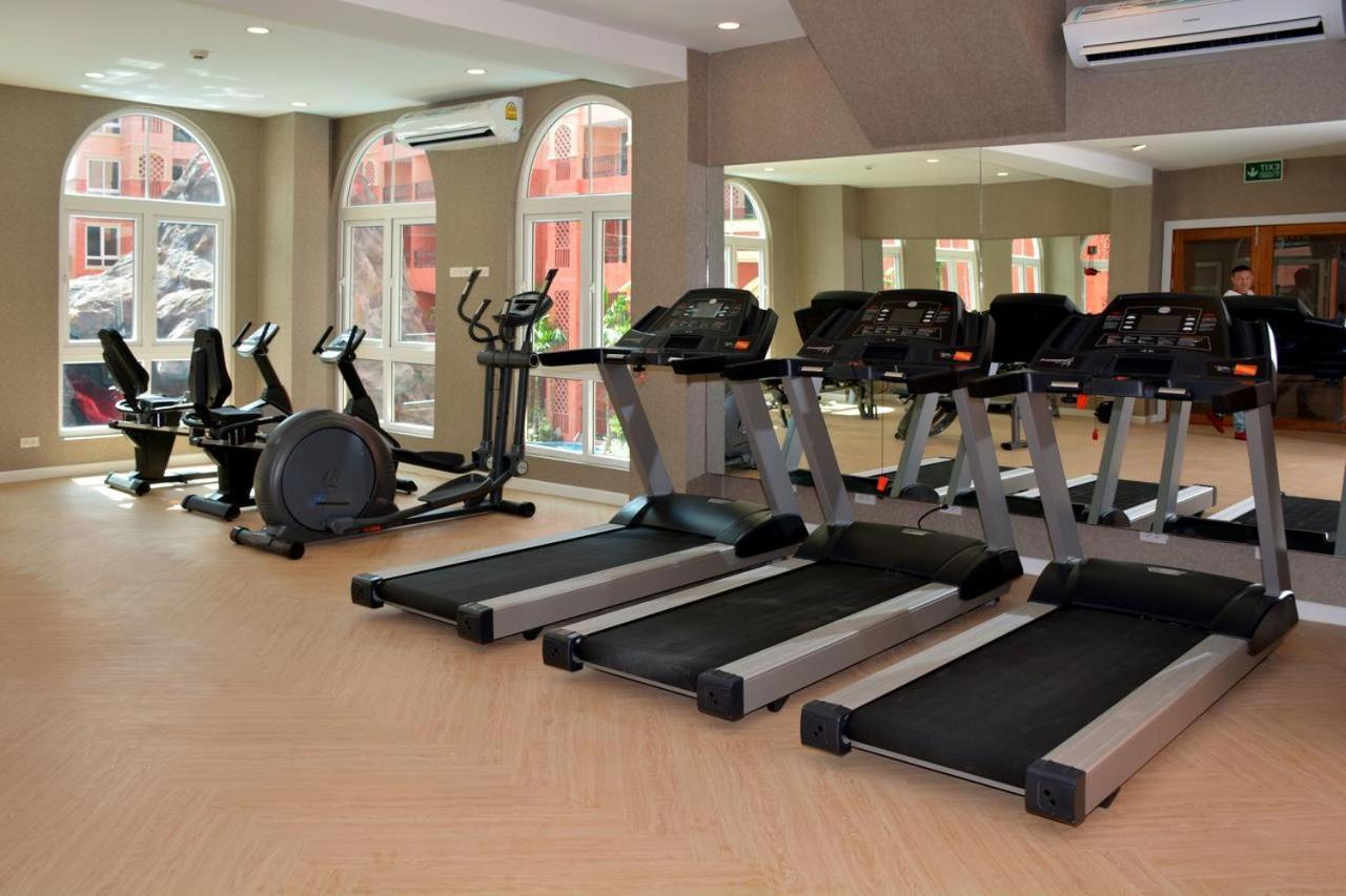 Apartment Seven Seas Pattaya Poolside ห้องติดสระ Jomtien Beach